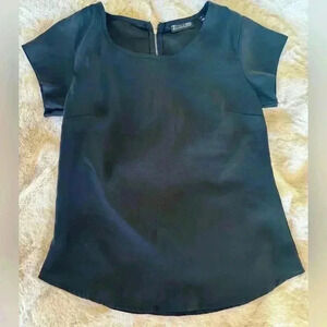 7th Avenue Design Studio women’s Size XS New York & Co Black Short Sleeve Blouse